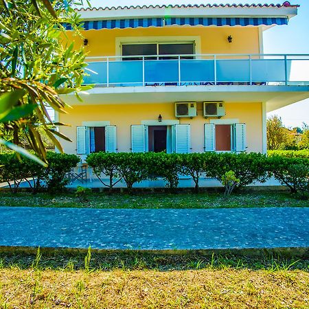 Aloni Studios & Apartments Ласи Екстериор снимка